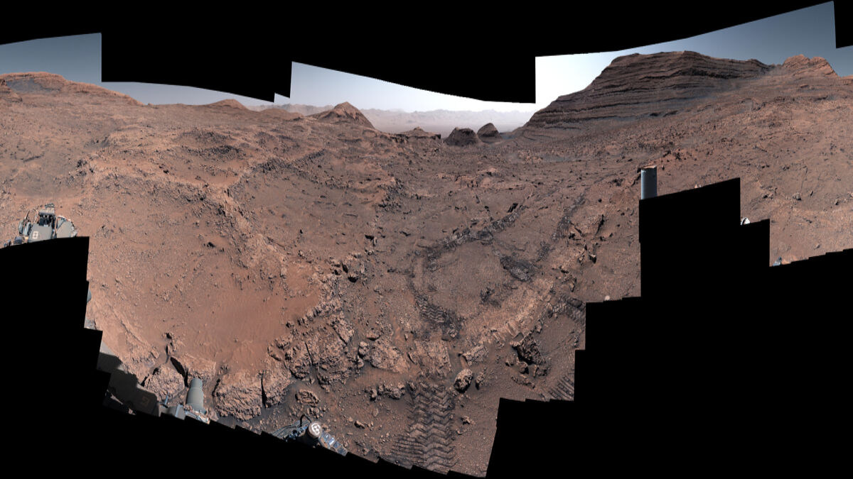 Загадочные узоры Марса: что Curiosity обнаружил у подножия горы Шарп?