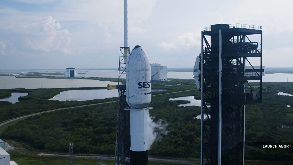 SpaceX экстренно прервала запуск спутников O3b mPOWER за 11 секунд до старта