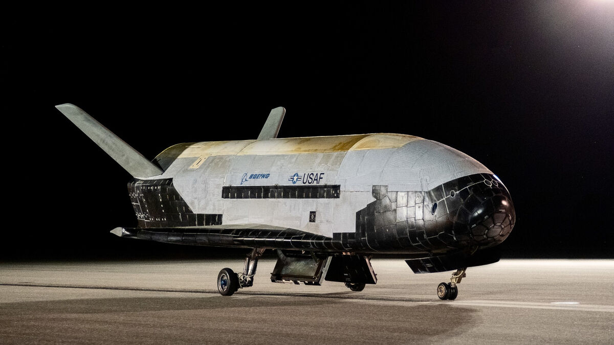 Миллиард на орбиту: как США тестируют секретный космический дрон X-37B