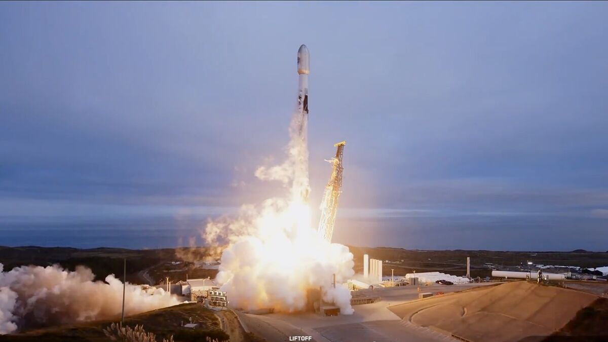 SpaceX начинает развертывание новой военной спутниковой группировки для Пентагона